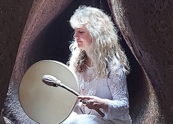 Valo ja värit arjen voimaksi